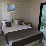 Regal Marine Pensjonat 3*